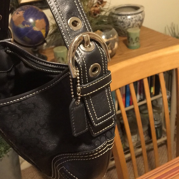 Coach purse - Picture 3 of 4